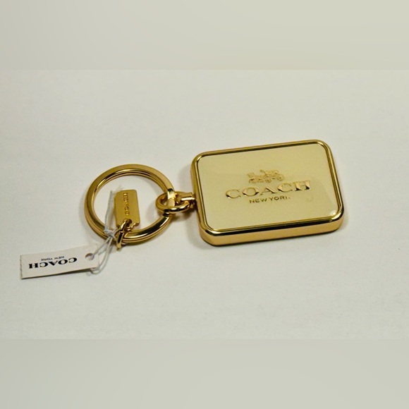 Coach New York Key Chain - Picture 4 of 8